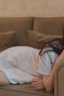 砸钱宝马女